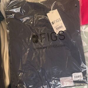 Figs navy Scrub Top
